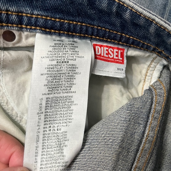 NWT - Diesel Thommer Slim Fit Jeans - W29 L32 - Picture 11 of 11